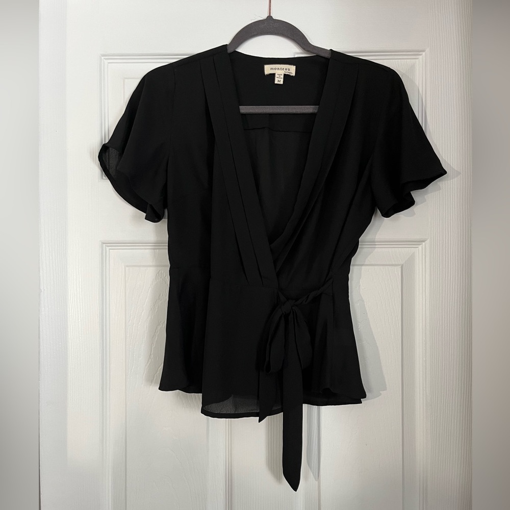 NWOT Beautiful black top